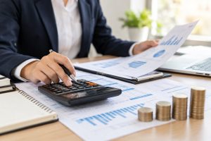 Chuyển lỗ khi quyết toán thuế TNDN: Cách làm